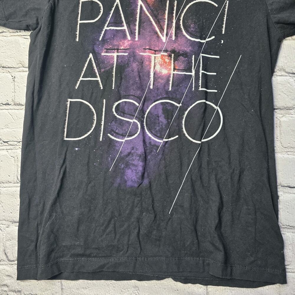 Panic At The Disco Graphic Print Band Crew Neck Tshirt Galaxy Size Medium - Picture 3 of 9